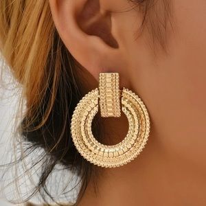 🌸Elegant🌸 New Textured Earrings